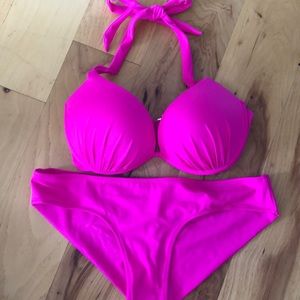 NWOT Victoria’s Secret Bikini